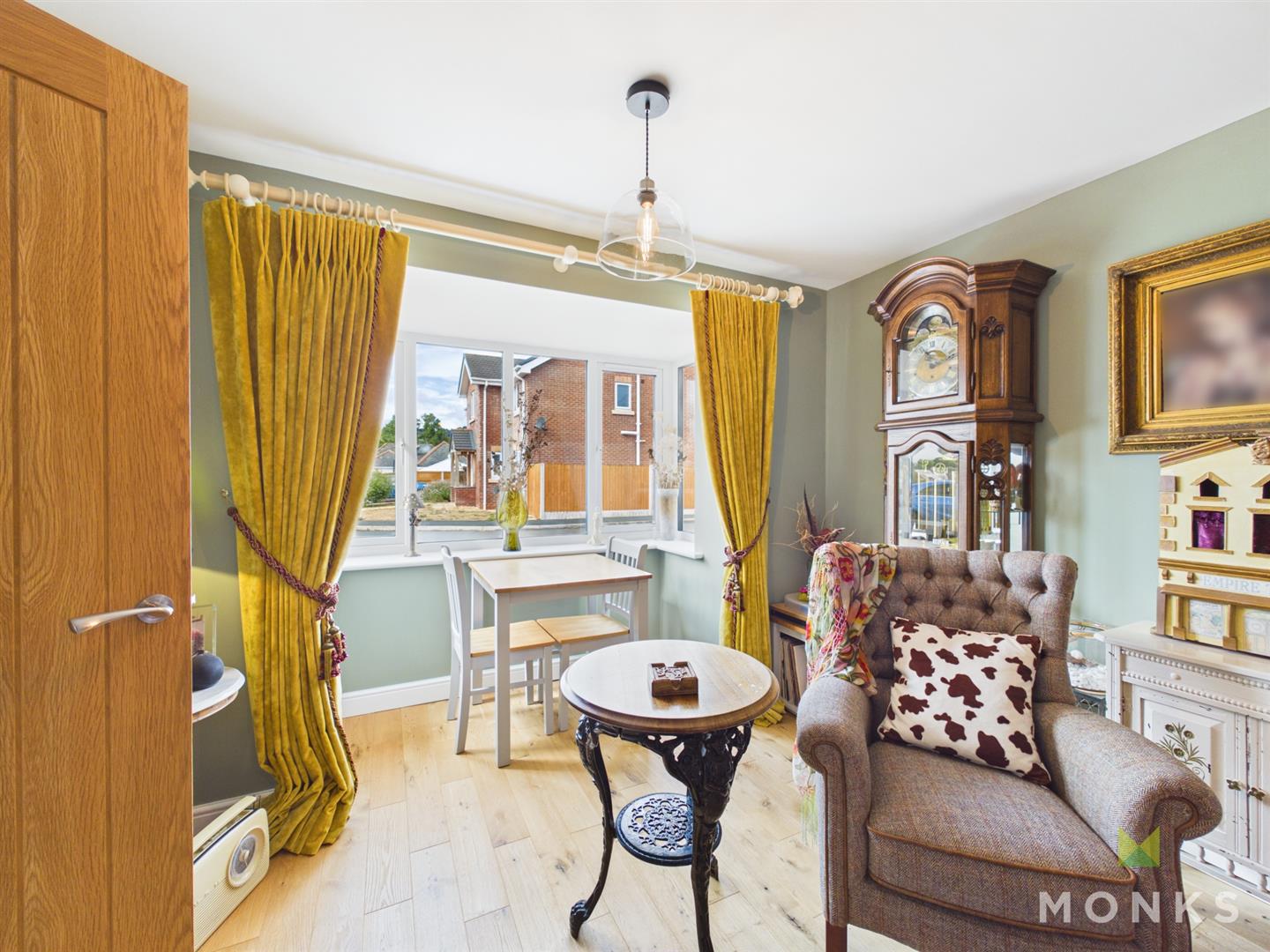 2 The Woodlands, Oswestry, SY10 7RD For Sale